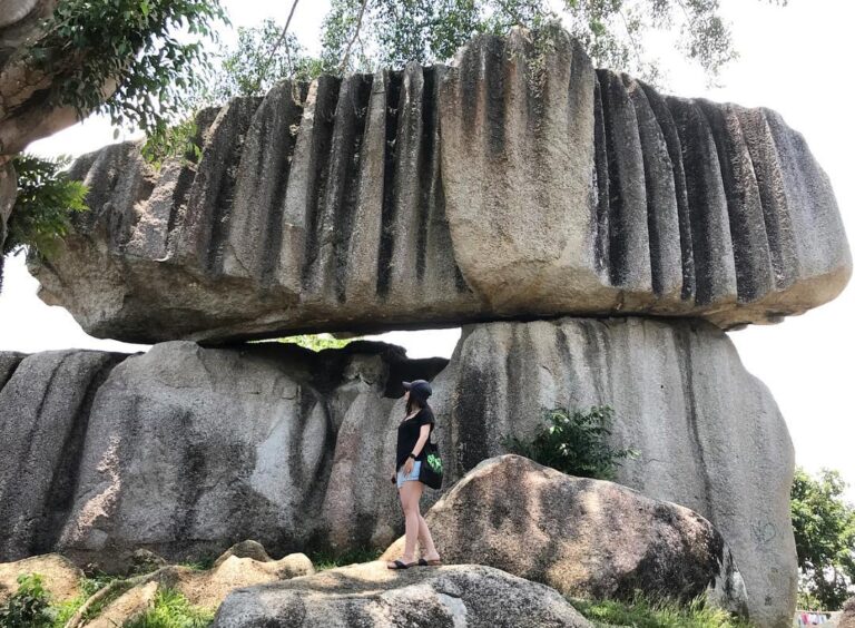 Location : Batu Belimbing, Tanjung Ketapang, Toboali, Kabupaten Bangka Selatan, ...