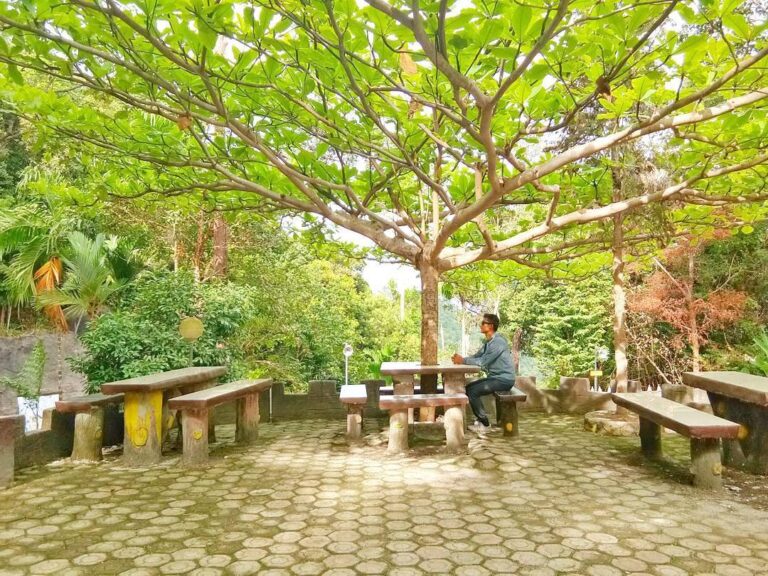 Location : Bukit Fathin, Sungailiat, Kabupaten Bangka, Bangka Island, Indonesia....