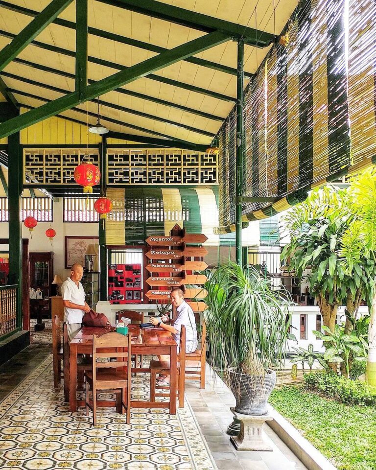 Location : Gallery Heritage House of Lay, Pangkalpinang, Bangka Island, Indonesi...