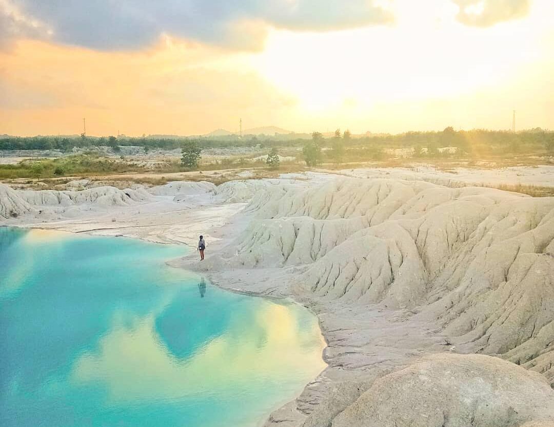 Location : Kulong Biru, Merawang, Bangka Island, Indonesia.

Photo by :  
Bangka...