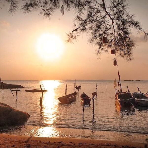 Location : Pantai Batu Kapur, Toboali, Kabupaten Bangka Selatan, Bangka Island, ...