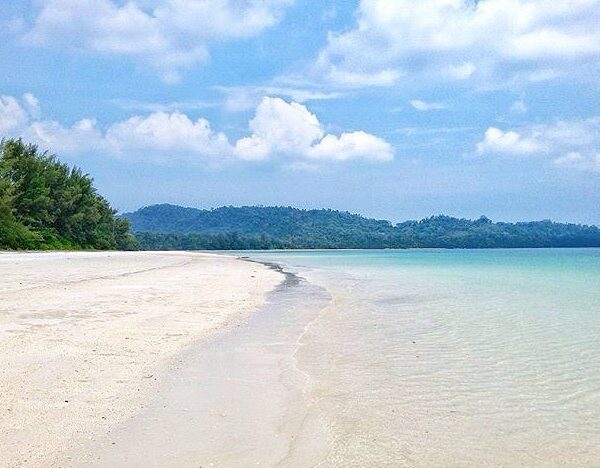 Location : Pantai Jerangkat, Jebus Kabupaten Bangka Barat, Bangka Island, Indone...
