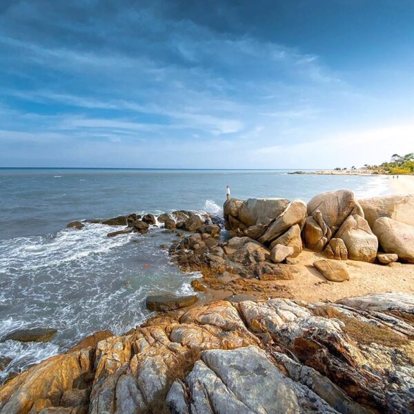 Location : Pantai Nirwana Puri Tri Agung, Pantai Tikus, Sungailiat, Kabupaten Ba...