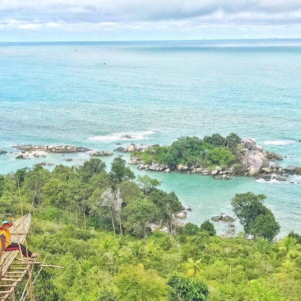 Location : Pantai Pala, Teluk Limau, Kecamatan Parittiga, Kabupaten Bangka Barat...