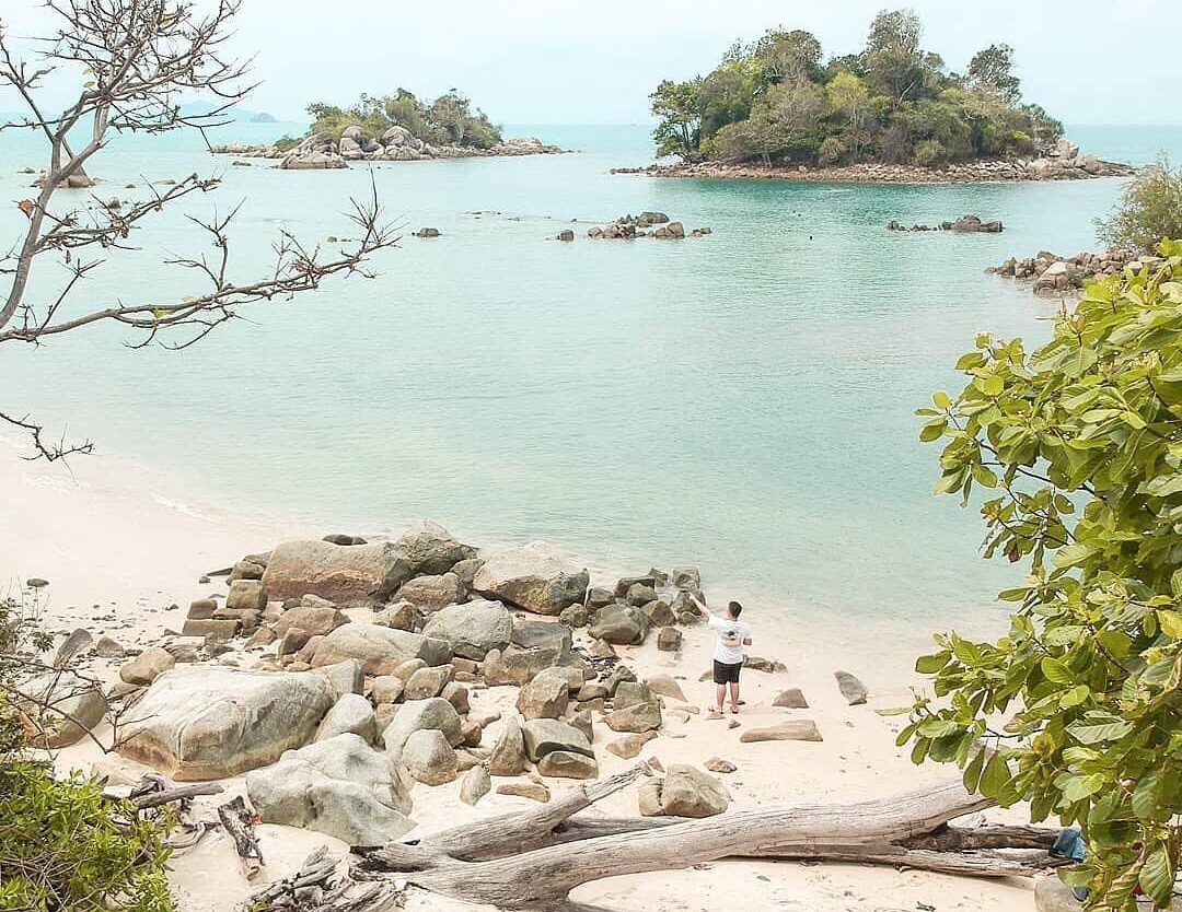 Location : Pantai Pulau Tiga BIO (Bangka Island Outdoor), Riau Silip, Kabupaten ...