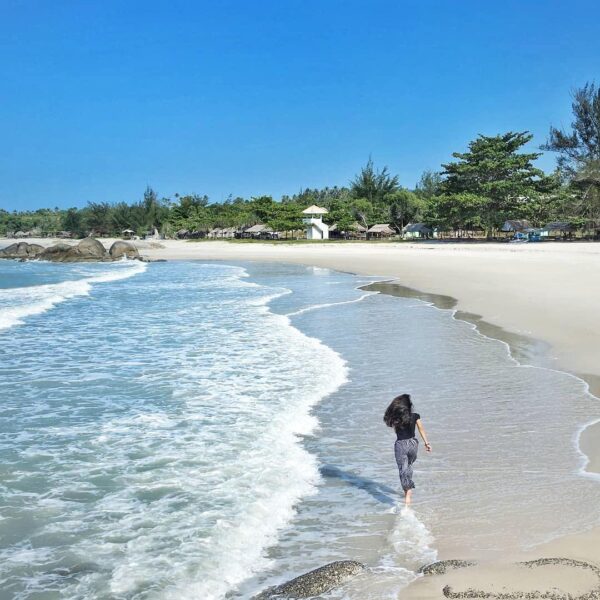 Location : Pantai Rambak, Sungailiat, Kabupaten Bangka, Bangka Island, Kepulauan...