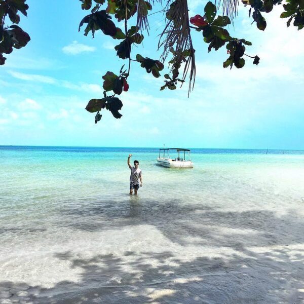 Location : Pantai Tambak Udang, Toboali, Kabupaten Bangka Selatan, Bangka Island...