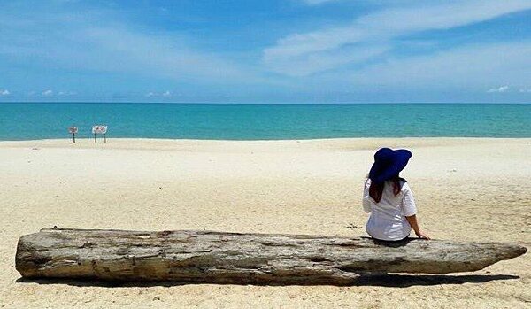 Location : Pantai Tikus, Sungailiat, Kabupaten Bangka, Bangka Island, Indonesia....