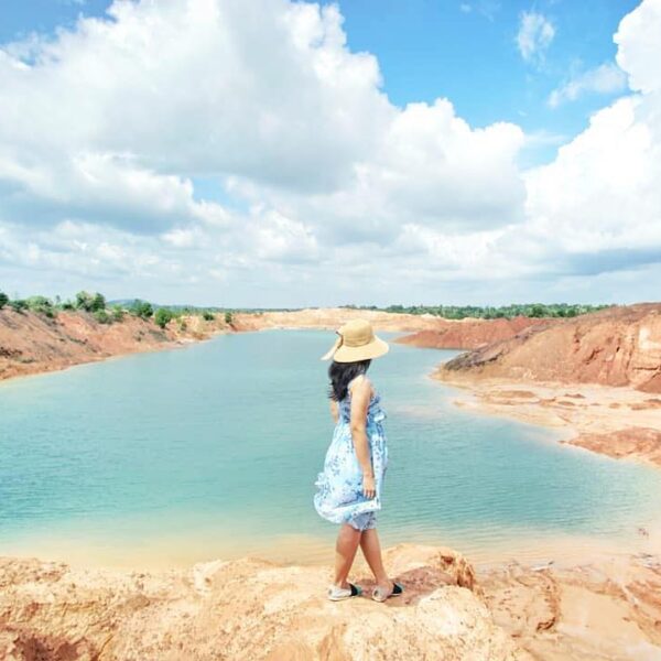Location : "Red Hill" sekitaran Danau Ampar, Merawang, Bangka Island, Indonesia....