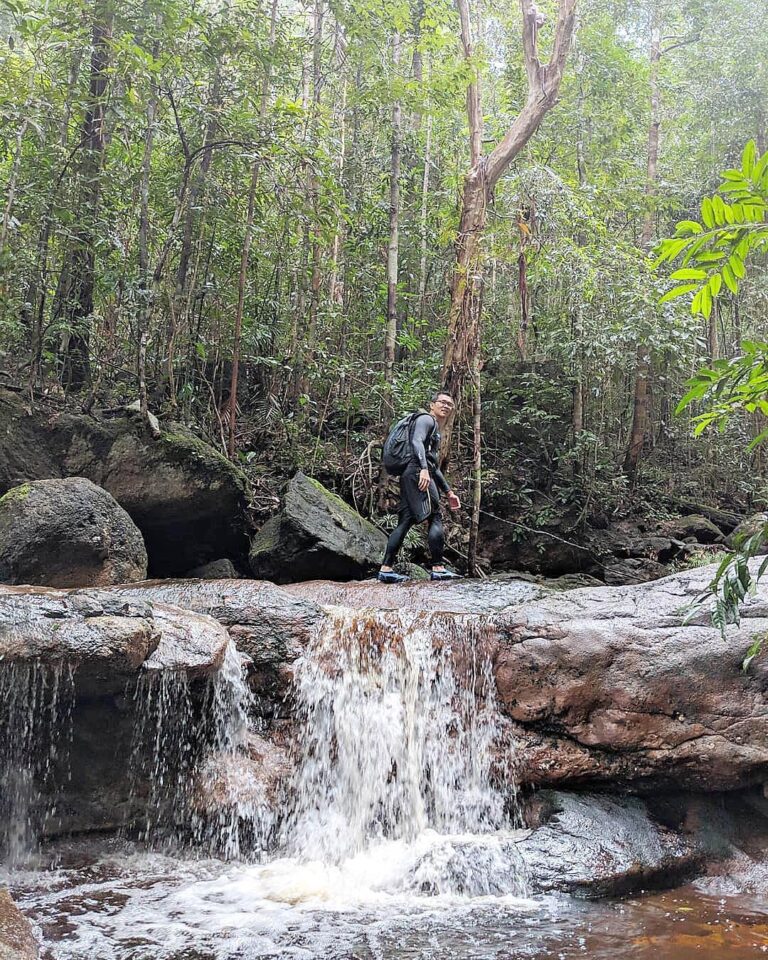 Location : Sekitaran Air Terjun Manjang Merah, Buhir, Berbura, Riau Silip, Kabup...