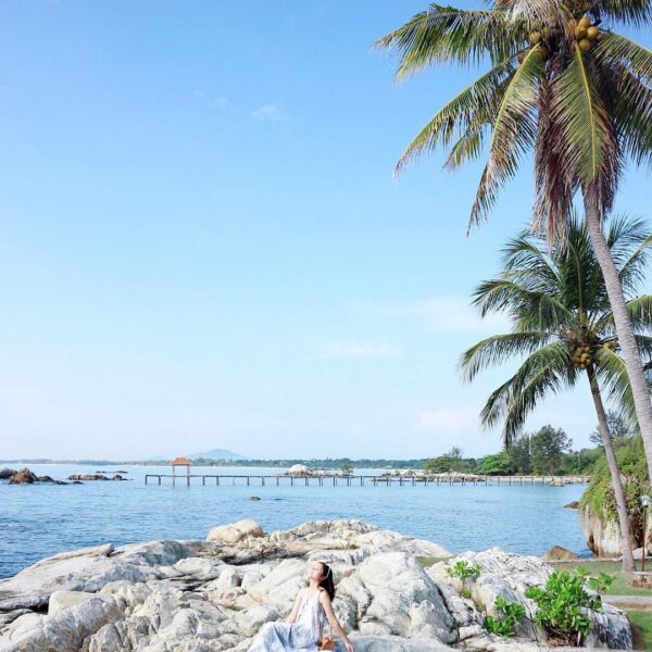 Pantai Parai Tenggiri adalah salah satu objek wisata yang terletak di Kecamatan ...