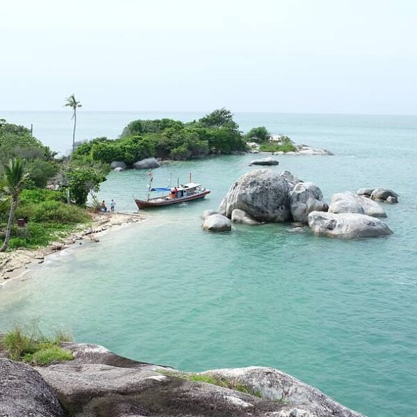 Selamat pagi dari Negeri Junjung Besaoh!

Location : Pulau Dapur, Kabupaten Bang...