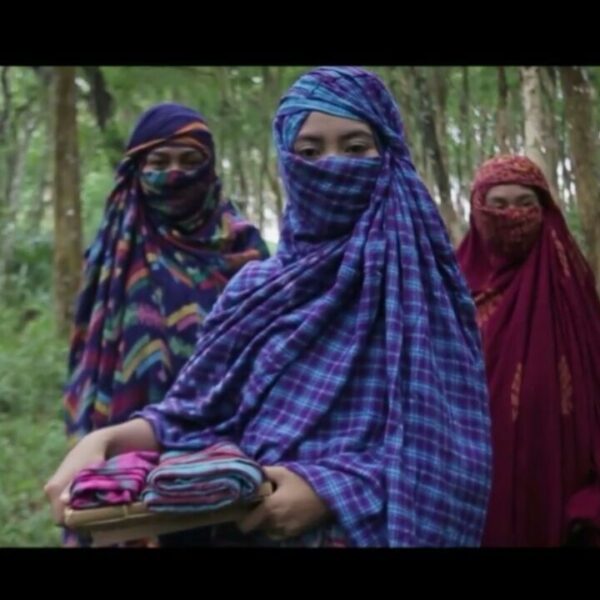 {{{{SWIPE LEFT}}}} #explorebimavideo Video today by 
Rimpu

Rimpu adalah cara be...
