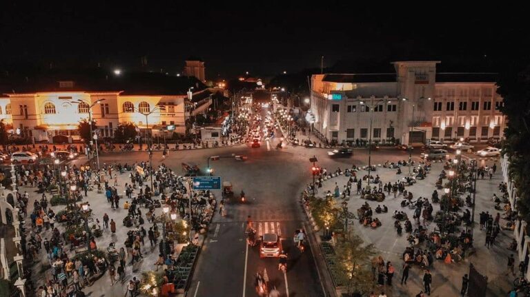 Biasanya rame gini, sekarang sepi. 
Semoga semuanya segera membaik ya.

#explore...