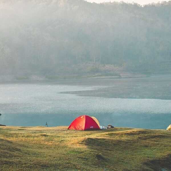 Yang malam minggunya camping mana suaranya?

#explorejogja photo today by  taken...