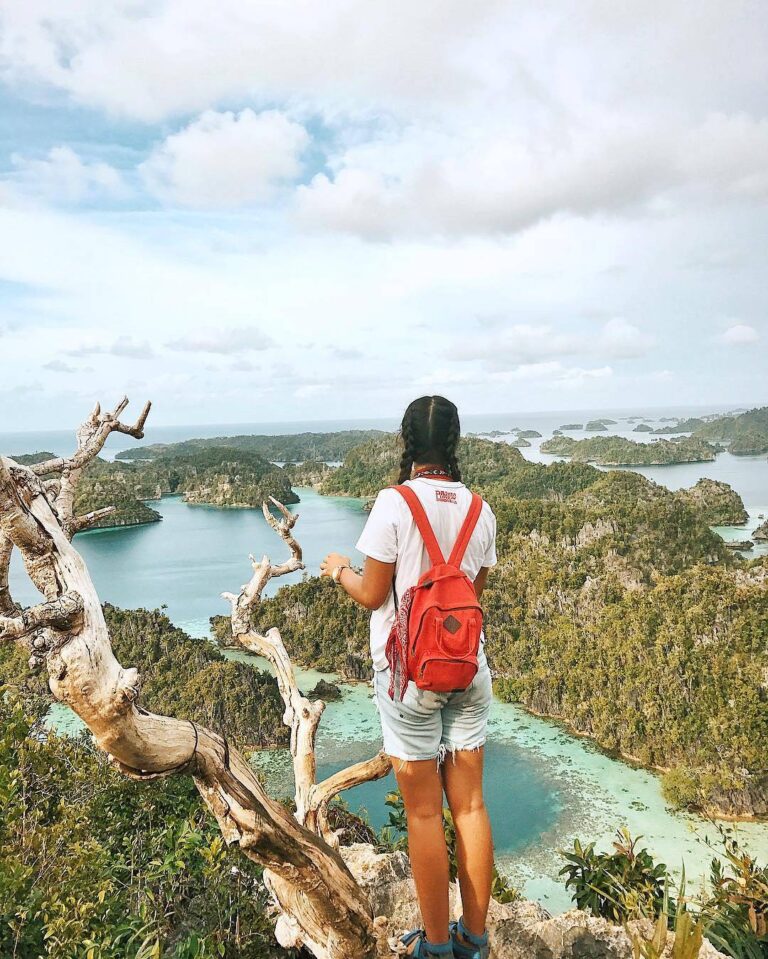 Happy Independence Day
#ExplorePapua Photo SPECIAL!!! by  Taken at Puncak Harfat...