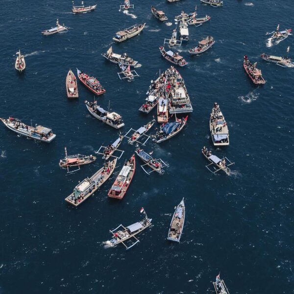 An epic shot taken above the sea on yesterday’s National Fisherman Day by  #expl...