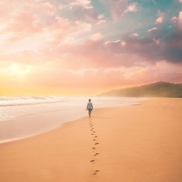 Beach anyone? 
-
-
A beautiful picture by  via  taken at Pantai Muara Cipanarika...