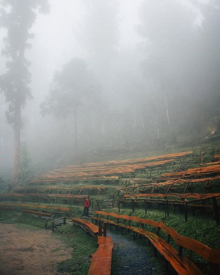 Everybody has their favorite place for enjoying the nature, like Situ gunung for...