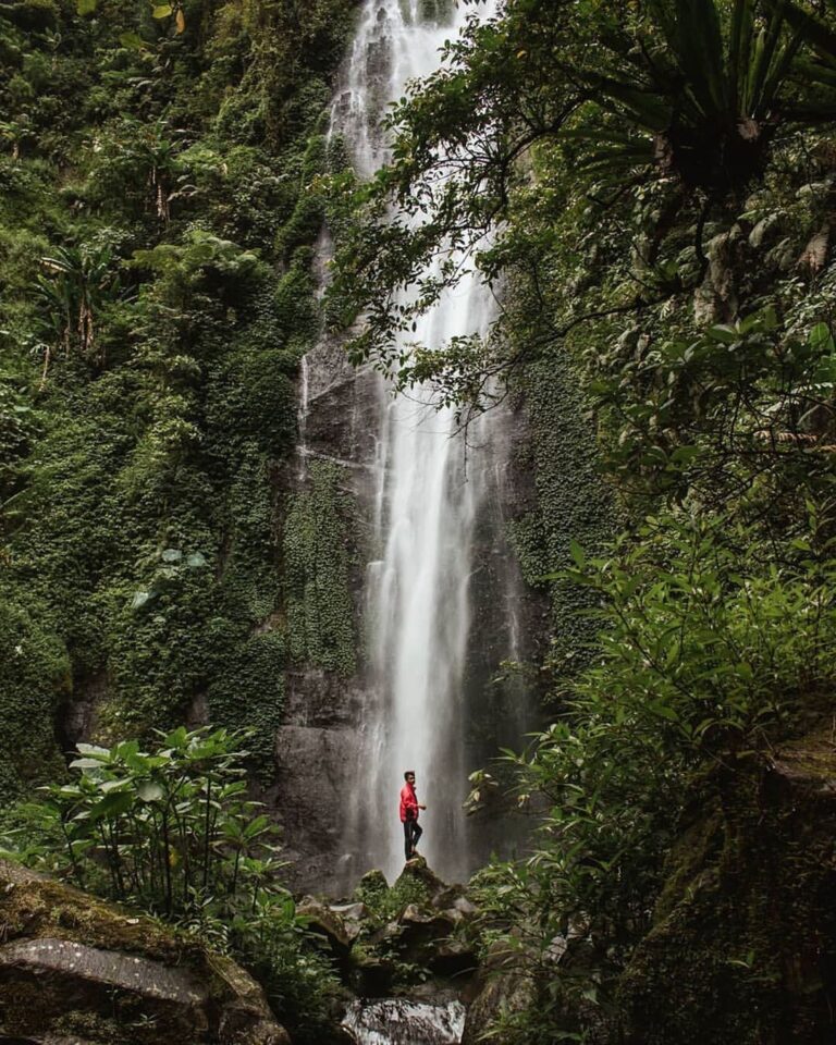 Everyday is a gift. Make it count. Go where you feel most alive. #exploresukabum...