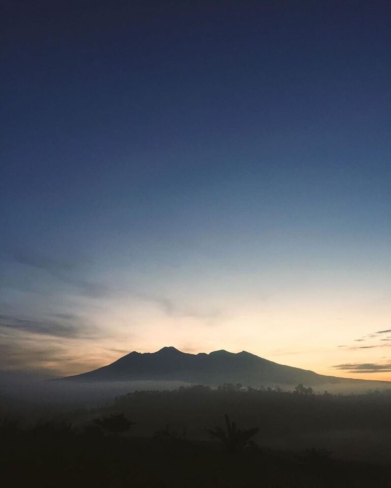 Everyday is a new day. Wake up and live it loud. Photo by  #exploresukabumi...