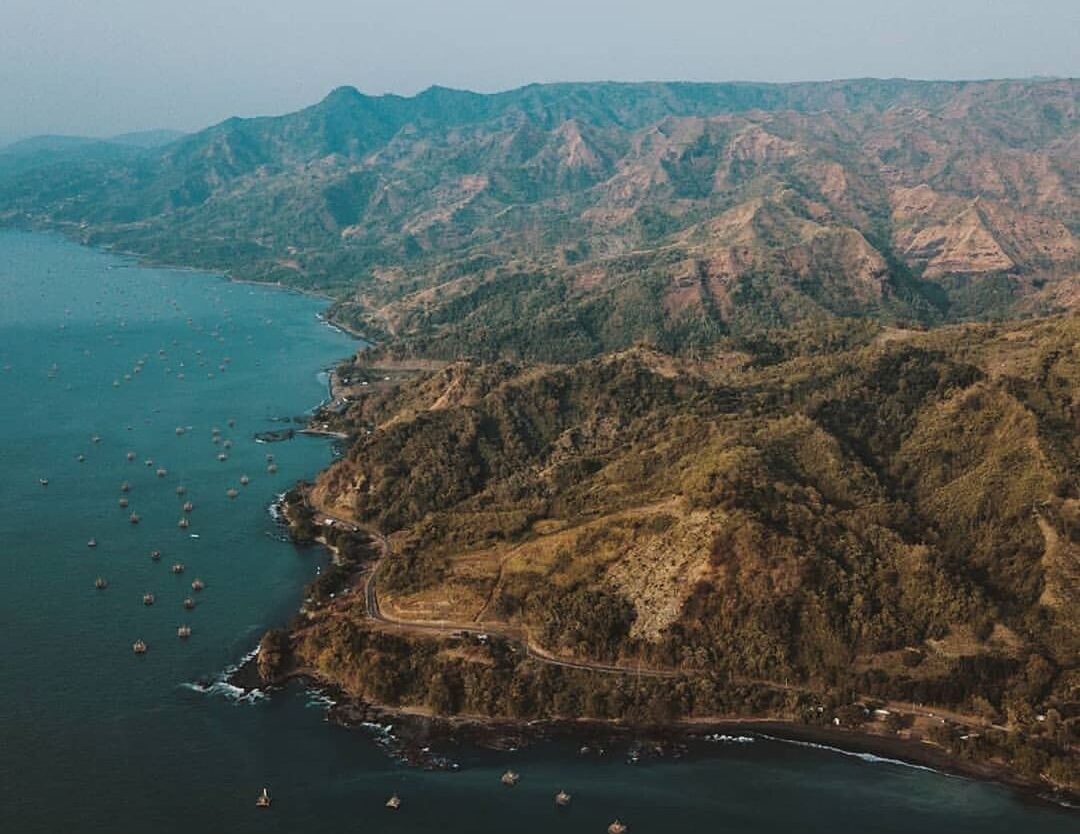 Have you ever visited Ciletuh Geopark? If you haven’t and kinda need a little ad...