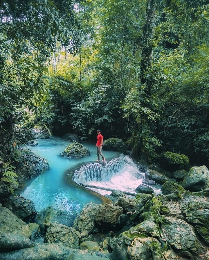 Hey! Can you guess where is the place? Let us know your answer and tag your frie...