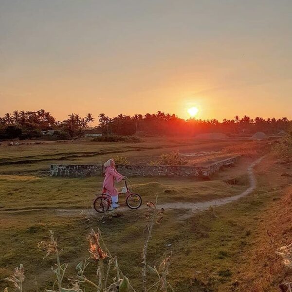 How was your day?
We hope you can enjoy the day like  enjoying the sunset at Buk...