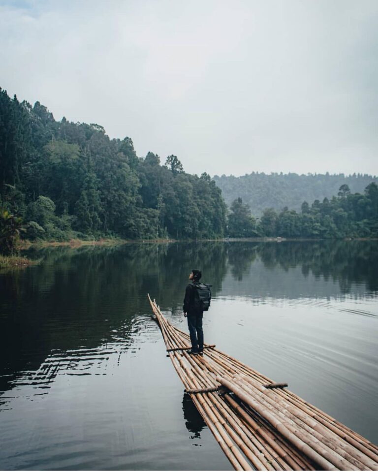 Me time at Situgunung? Why not?! Take your time to contemplate about life or sim...