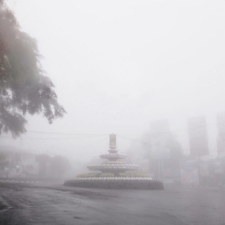 Selamat ulang tahun Kota Sukabumi! Mimin lagi males googling ini ultah yang ke-b...