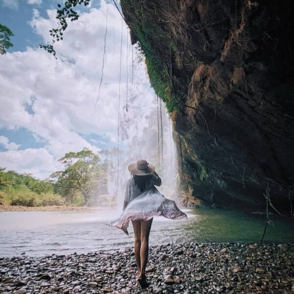 The sound of waterfall is one of the best stress relievers. Let's go find one th...