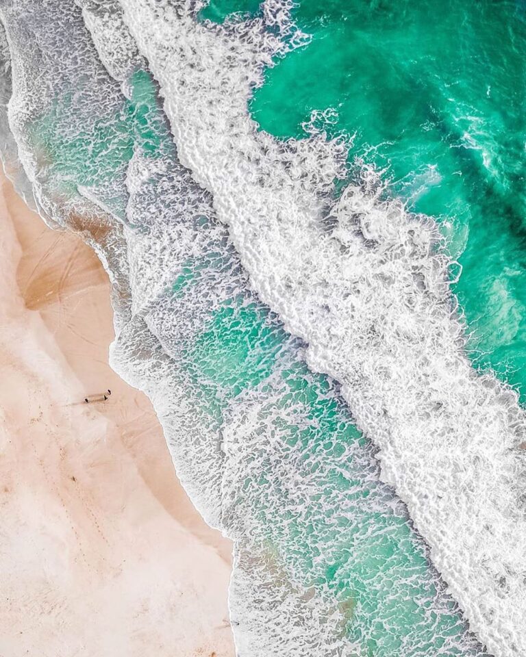 Ujung Genteng shoreline from above. Pretty cool, isn’t it? #exploresukabumi phot...