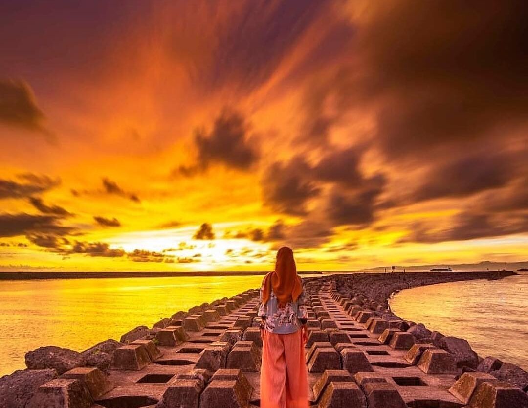 We’re speechless. Can you give one word for this kind of sunset experience by 
-...
