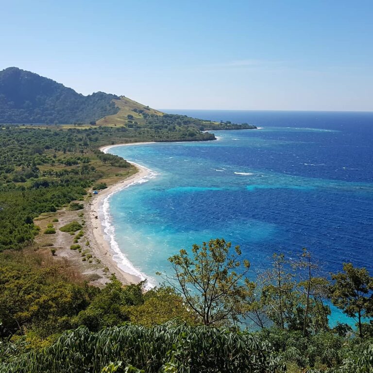 Sudah pernah road trip atau overland trip? Kegiatan ini biasanya membutuhkan wak...