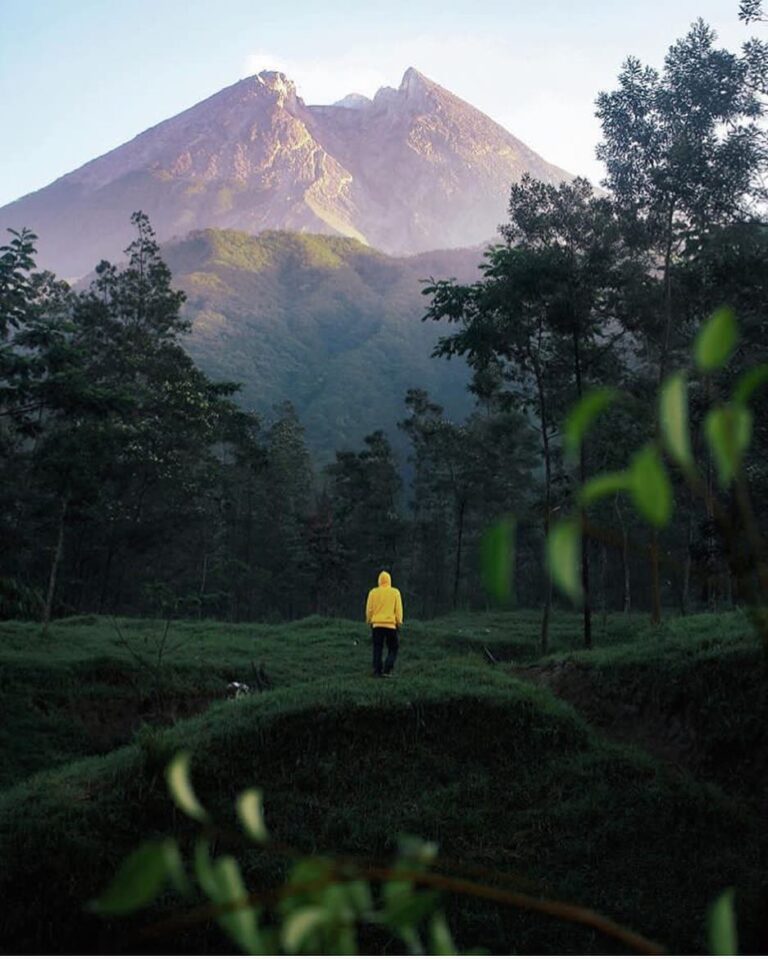 #explorejogja photo today by  taken at Bukit Klangon, Sleman....