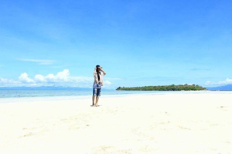 #exploreambon photo today by  taken at Pulau Kassa, Piru SBB, Maluku.
#explorein...