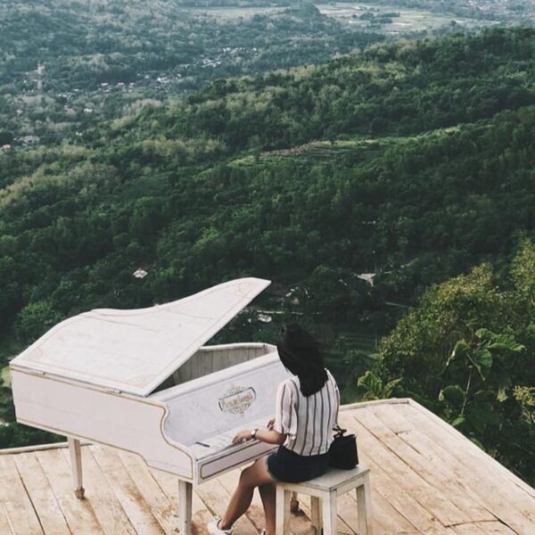 #explorejogja photo today by  taken at Pintoe Langit Dahromo, Dlingo, Bantul....