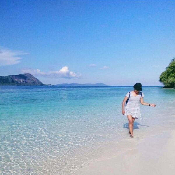 #exploreambon photo today by  taken at Pulau Molana, Maluku Tengah.
#exploreindo...