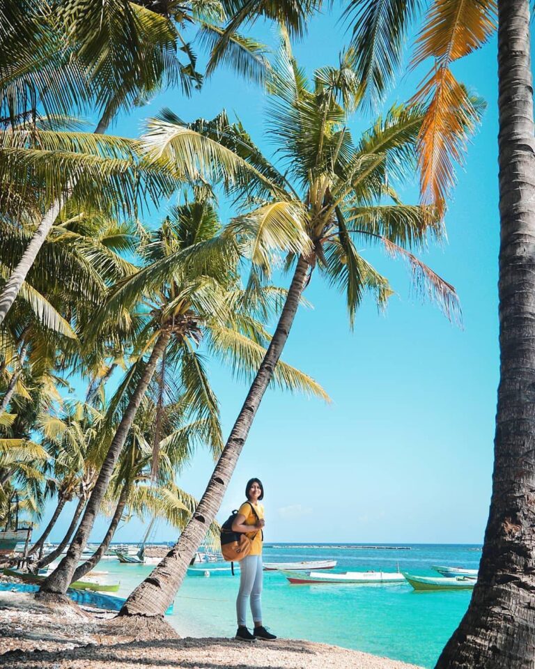 #explorebaubau Photo today by  taken at Desa Bahari, Buton Selatan....