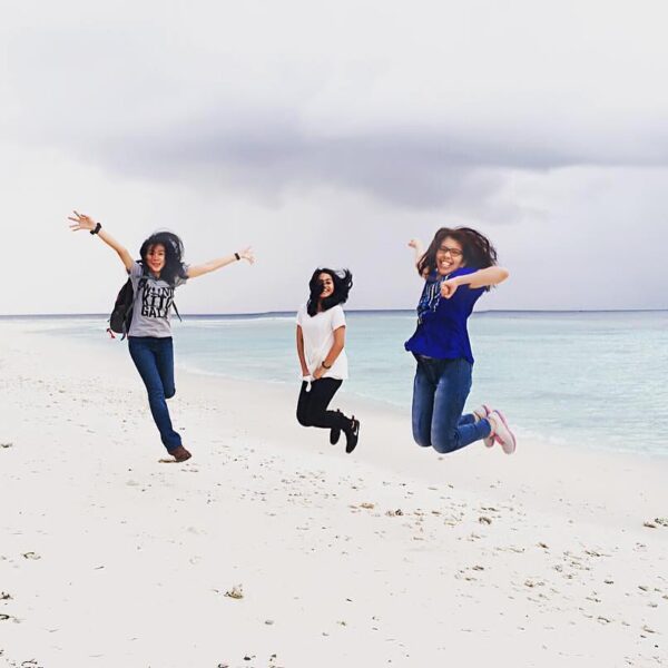 #exploreambon photo today by  at Pantai Jikumerasa, Namlea, Maluku.
#exploreindo...