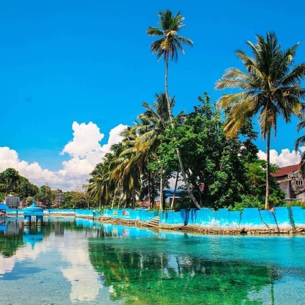 #explorebaubau Photo today by  taken at Kali Biru Pasar Wajo Kab.Buton....