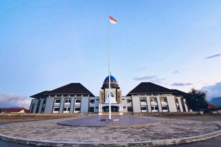 #explorebima Photo today by  taken at Regent Building...