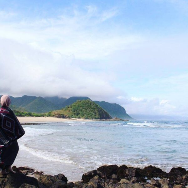#explorebima Photo today by  taken at Wane Beach Monta

#exploreindonesia...