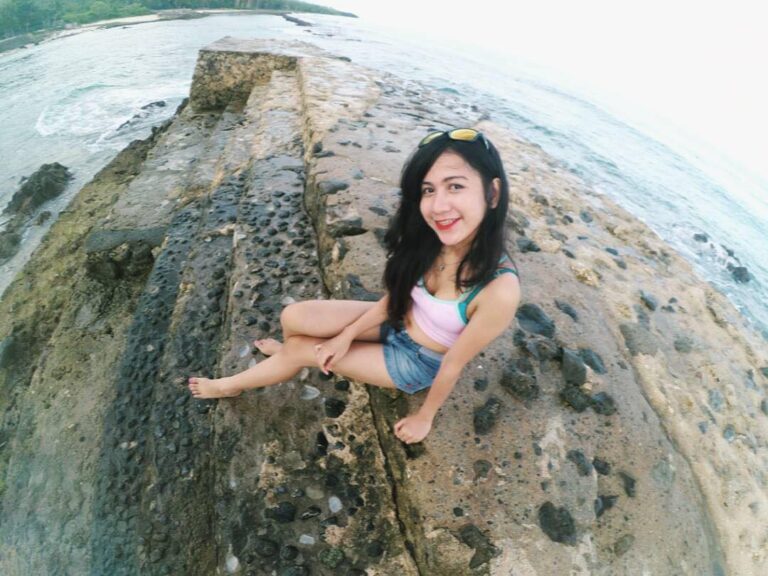 #exploreambon photo today by   taken at Santai Beach, Ambon.
#exploreindonesia...