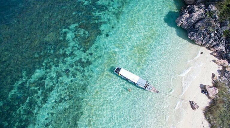#explorebima Photo today by  taken at Santigi Beach Sape

#exploreindonesia...