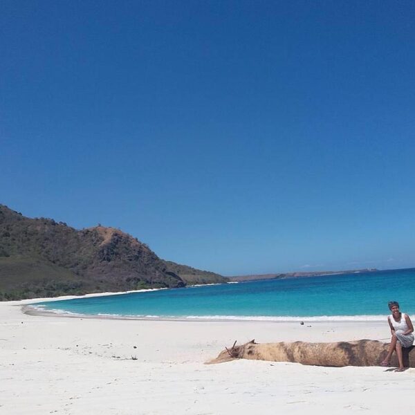 #explorealor Photo today by  Taken around at Pantai Ling Al, Alor, Nusa Tenggara...