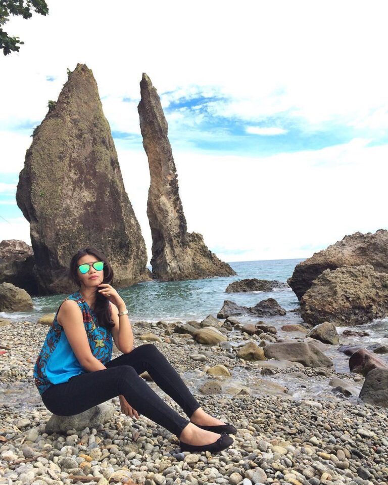 #exploreambon photo today by  taken at Batu Layar Larike, Ambon.
#exploreindones...