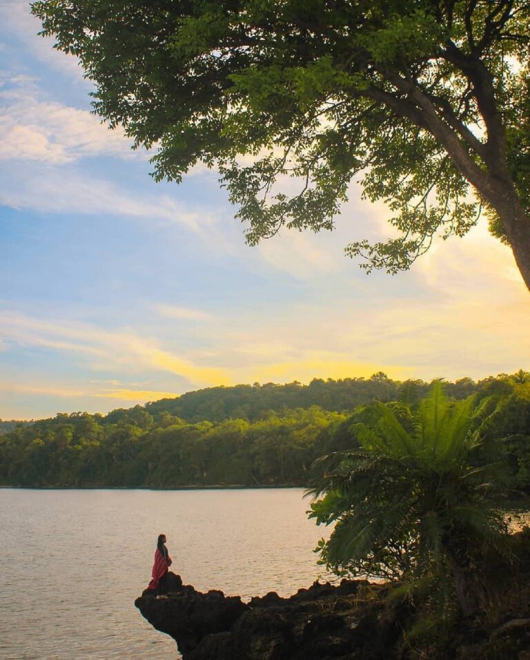 #explorebaubau Photo today by  taken at Selat Masiri Kec.Batauga Buton Selatan....