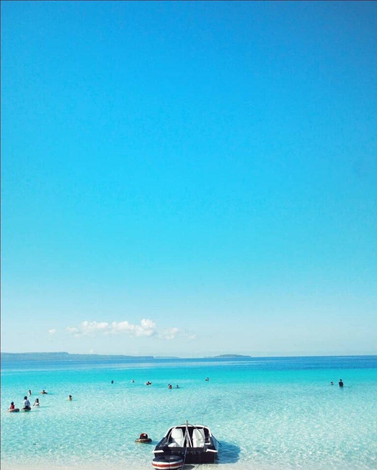 #explorebaubau Photo today by  taken at Pantai Nirwana Baubau....