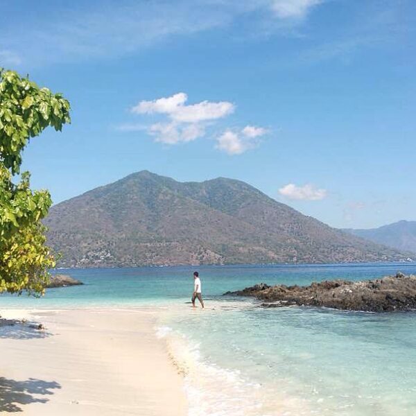 #explorealor Photo today by  Taken arround at Pulau Kepa, Alor, Nusa Tenggara Ti...